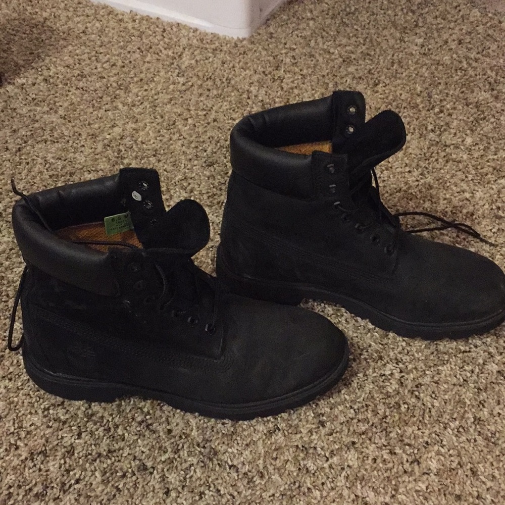 Men’s 8.5 Timberlands